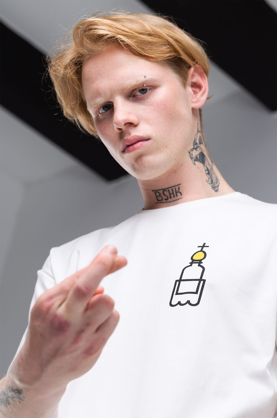 THE SHISHIKUI★ holded topp / white HARD PRIHOD – t-shirt milky – Hard Kyiv