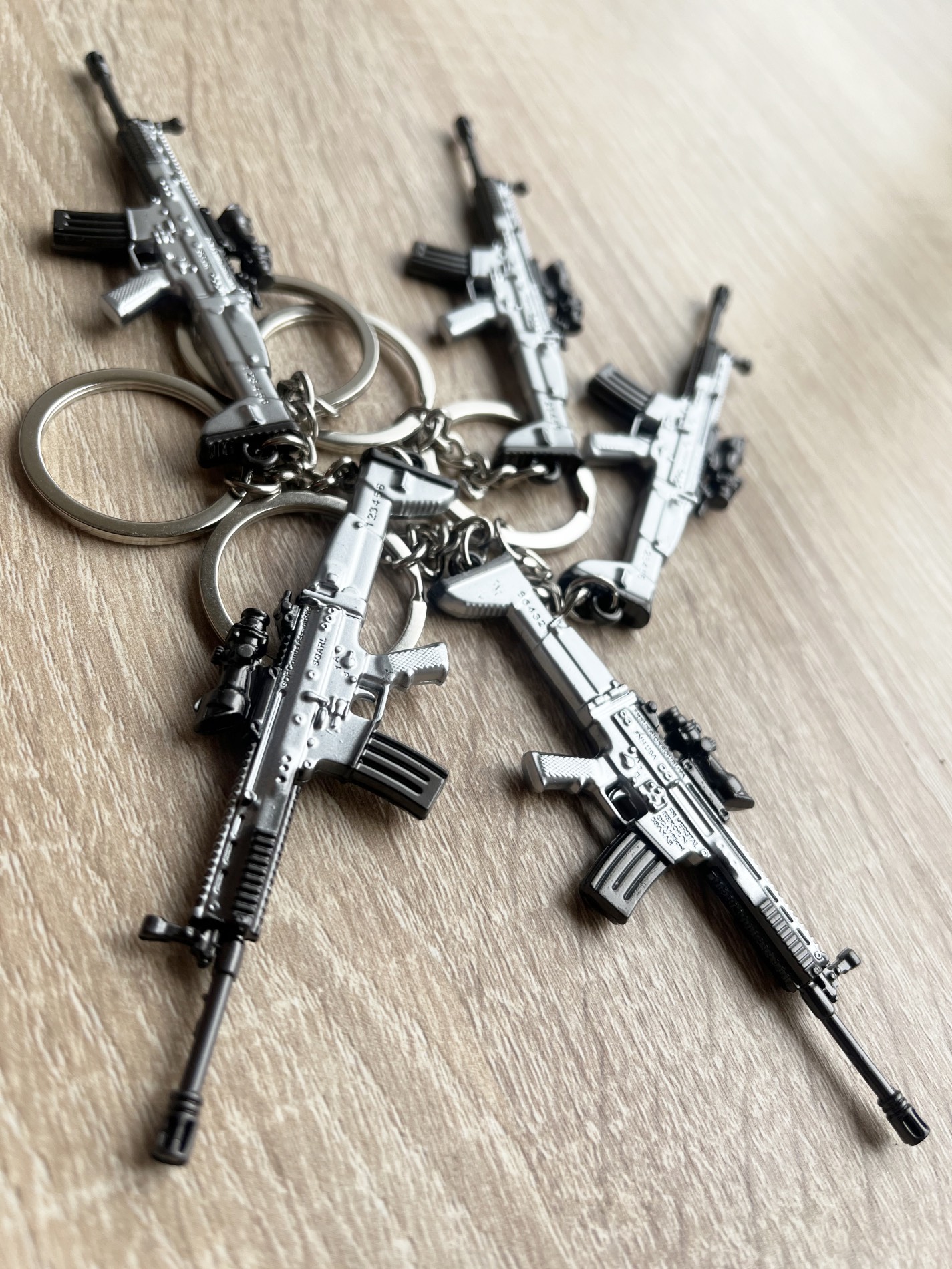 brelok12